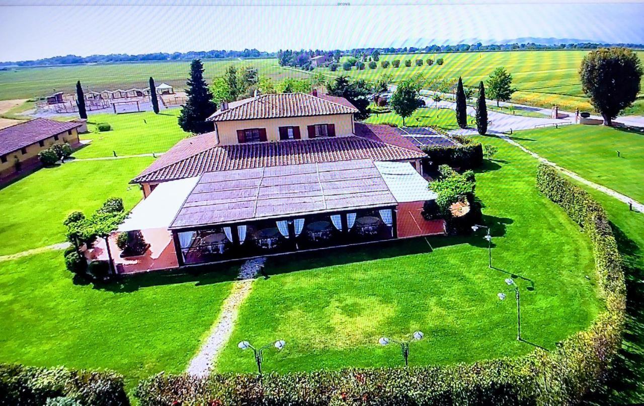 Agriturismo Giuncola & Granaiolo Rispescia Εξωτερικό φωτογραφία